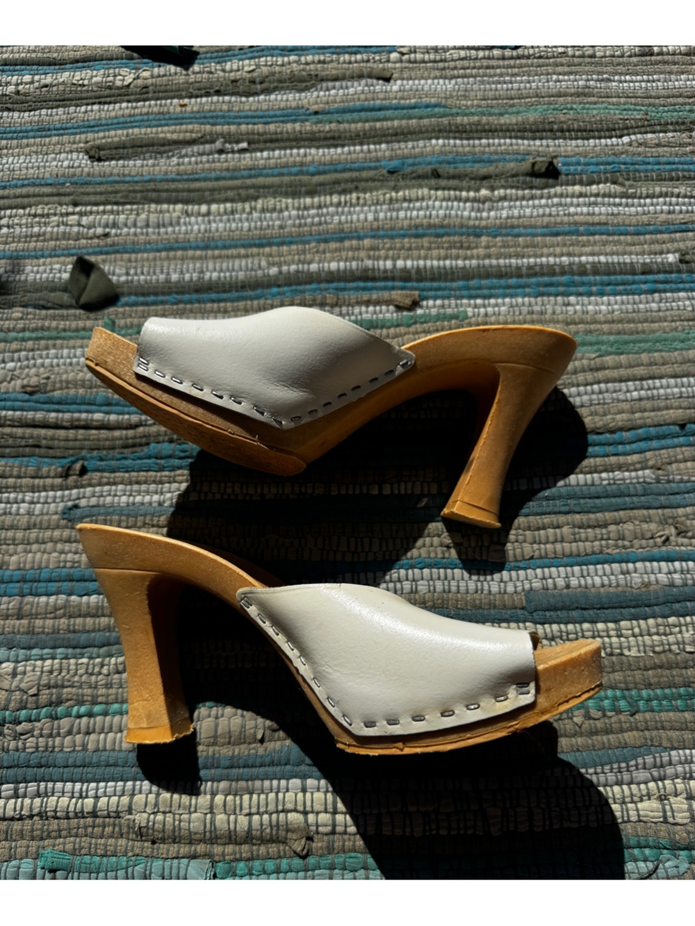 Y2K Vintage Candies White Leather Mules Sz 8